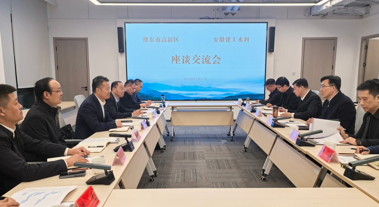 1762994456611954.png 张总.png