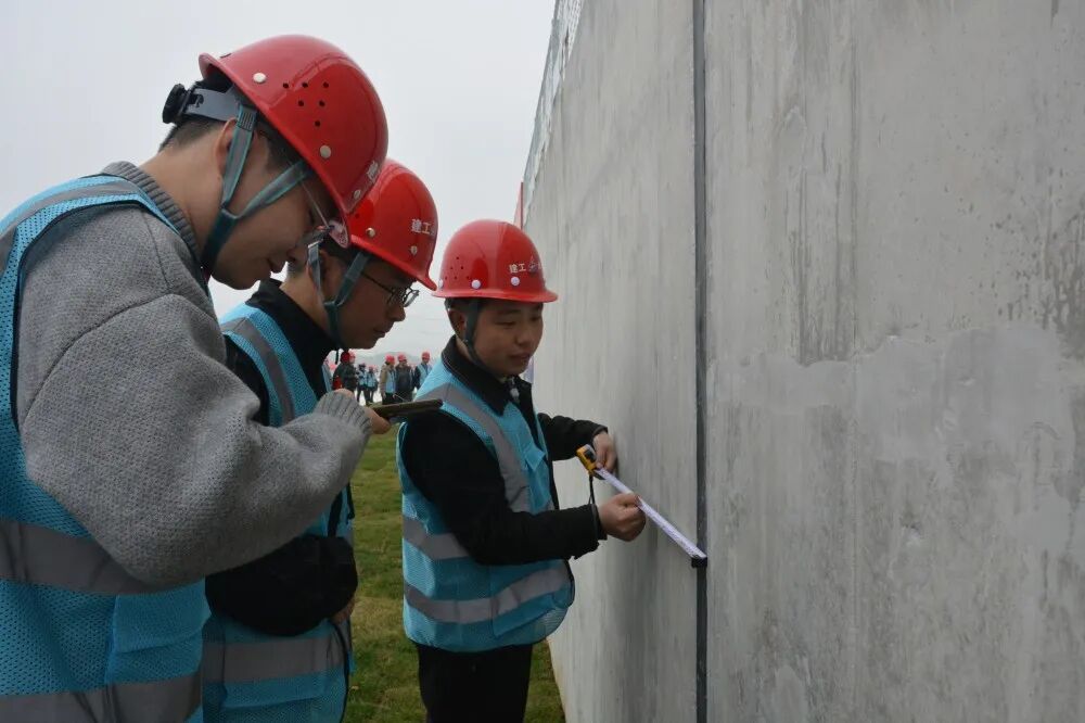 1774667891137856.jpg 比赛4.jpg